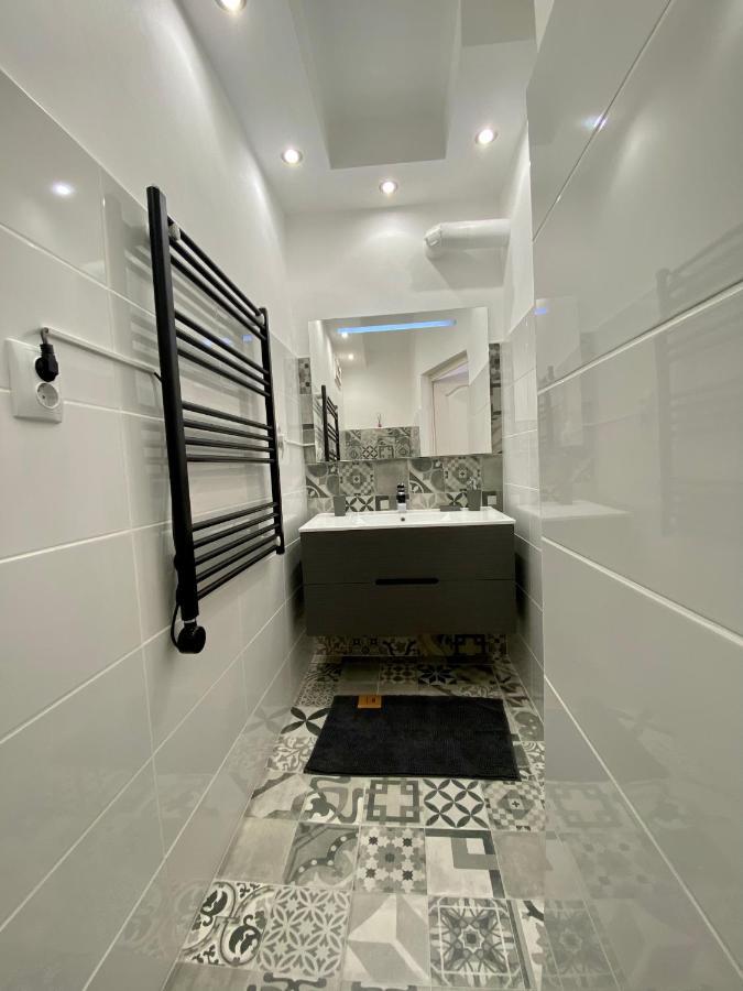 Season One Apartman Segedin Dış mekan fotoğraf