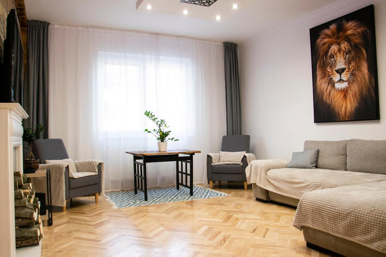 Season One Apartman Segedin Dış mekan fotoğraf