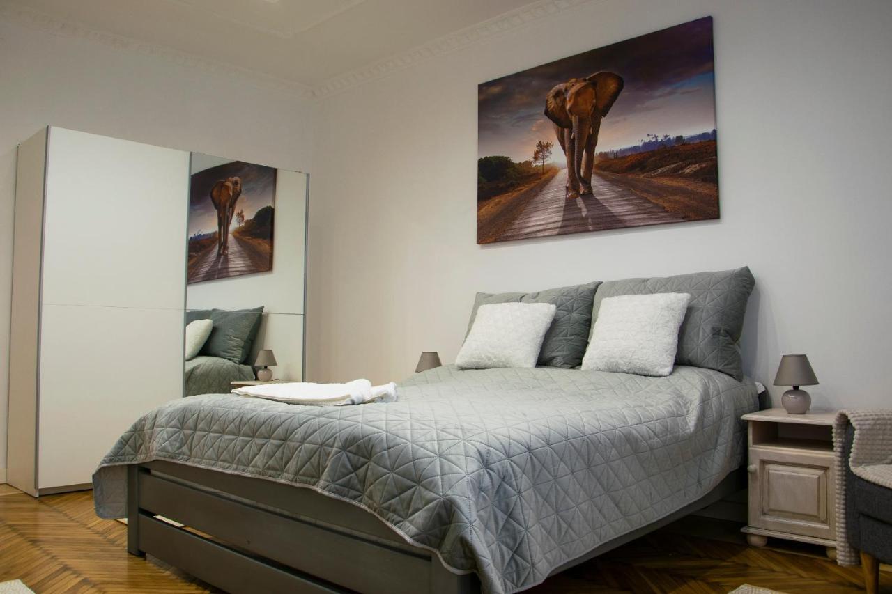 Season One Apartman Segedin Dış mekan fotoğraf